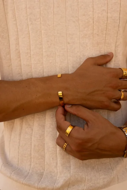 CAINTÈ POLISHED BRACELET