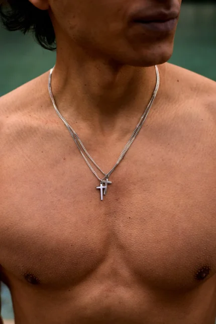 DOUBLE CROSS NECKLACE