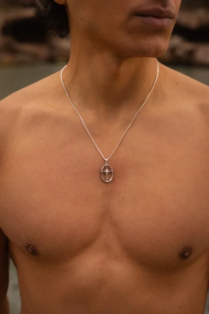 POLARIS NECKLACE
