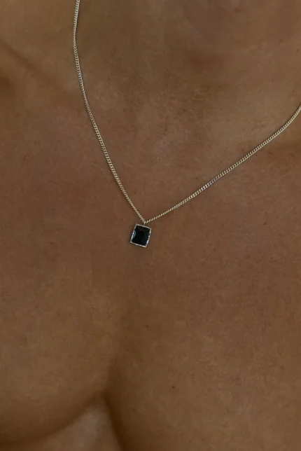 SALEA NECKLACE BLACK